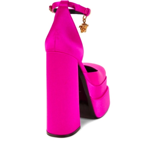 VERSACE
Medusa Charm Ankle Strap Platform Pumps - Picture 2 of 2